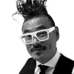 Træt af pis? Stem på Chris!!