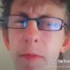 ihr droht sogar mit M