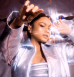 Entertain Me - Ylona Garcia