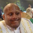 Vas-y commence à branler fast