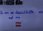 Si on se déshabille, on est nu