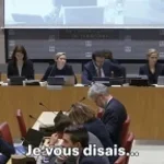 JE SUIS ALEX HITCHENS