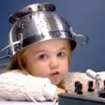 Je vais t'arracher les yeux tête de ...