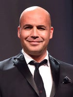 Et je lui ai donné mon manteau !!!