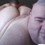 Y me encanta meterme los dedos adentro de la # y chuparmelos