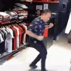 adam-ya-adam-ya-geldi-adam