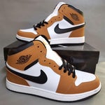 Reiner and Bertholdt's Transformation Theme [HD] (OFFICIAL) Att