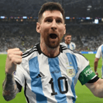 Muchachos alentandolo a lionel